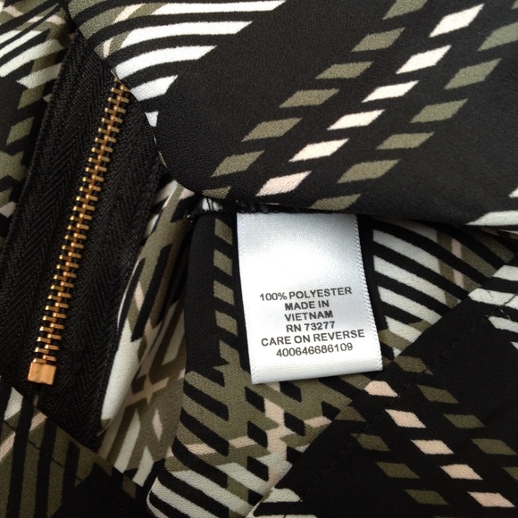 🟡Off-the-shoulder (with straps) blouse - Picture 7 of 7